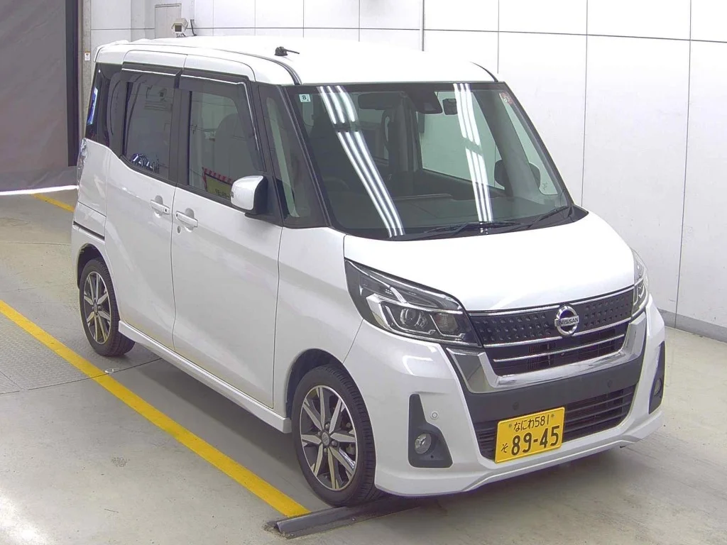 Nissan Dayz Roox B21A 2018